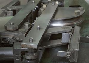 家庭料理を極める！プロが教えるシーズニングの選び方と活用法ガイド