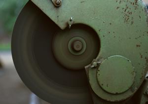 ウレタンスポンジやゴム等の加工なら